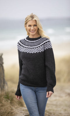 VIKING - PAULA GENSER 2013-3