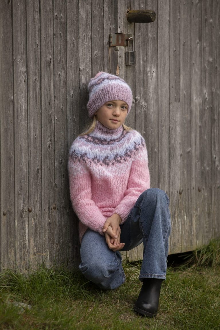 Product image for VIKING – NOVA GENSER OG LUE 2027-1B (ALPACA MAYA)