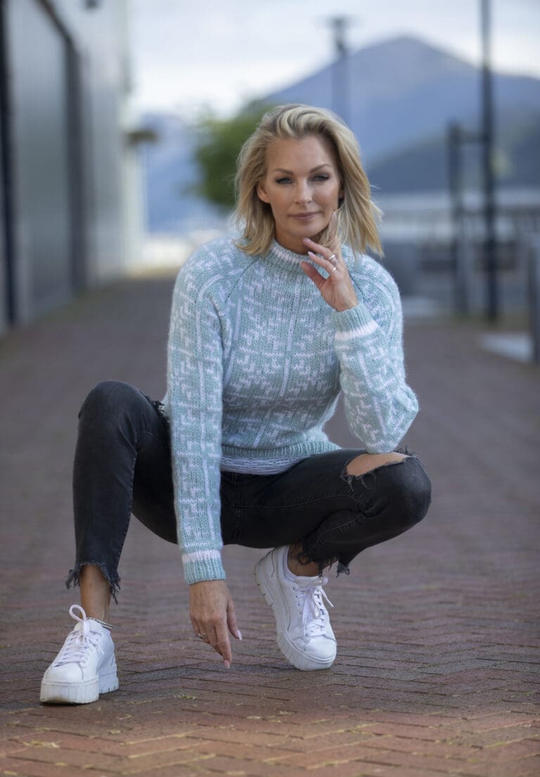 Product image for VIKING - FAITH GENSER 2226-6C