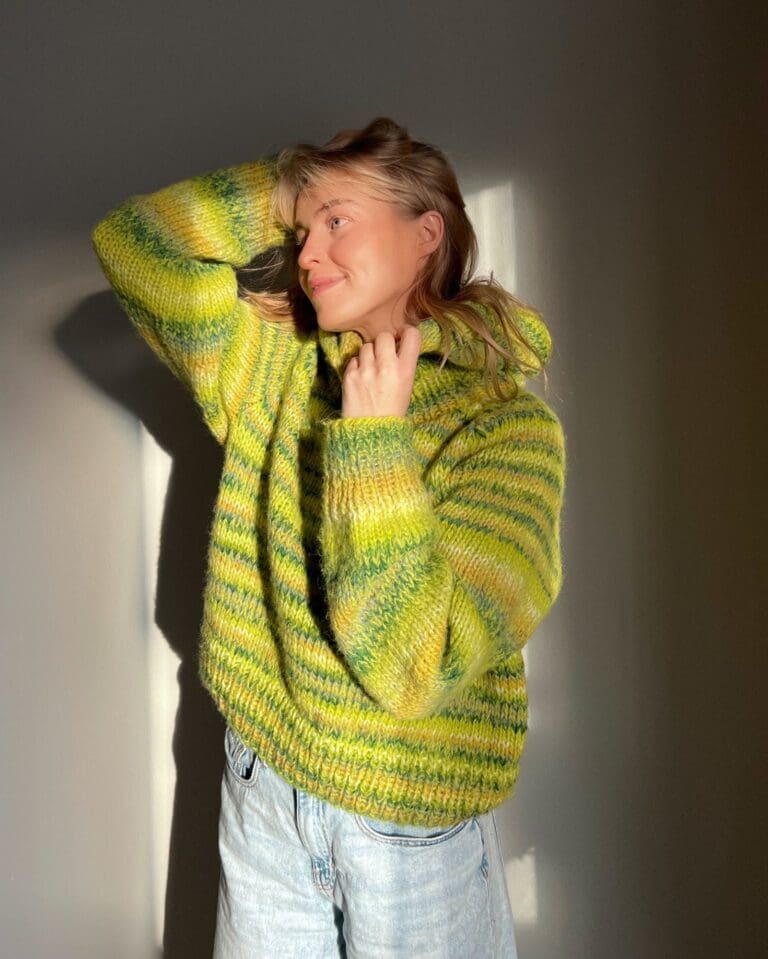 Product image for ØYUNN KROGH – BALAKLAVA GENSER 03-04