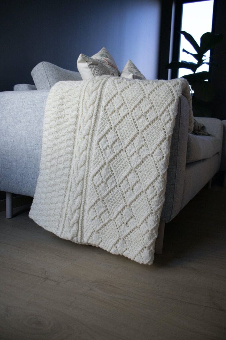 Product image for REGINA FINTEPPE 305-13