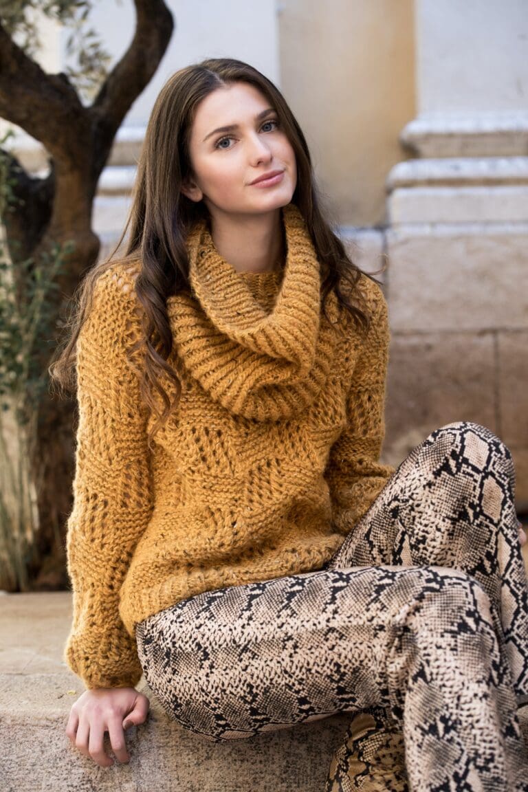 Product image for DSA - BAKHTIAR GENSER & LØS HALS GUL 66-04