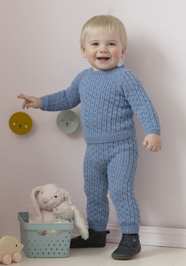 Product image for FALENE GENSER OG BUKSE 2326-12