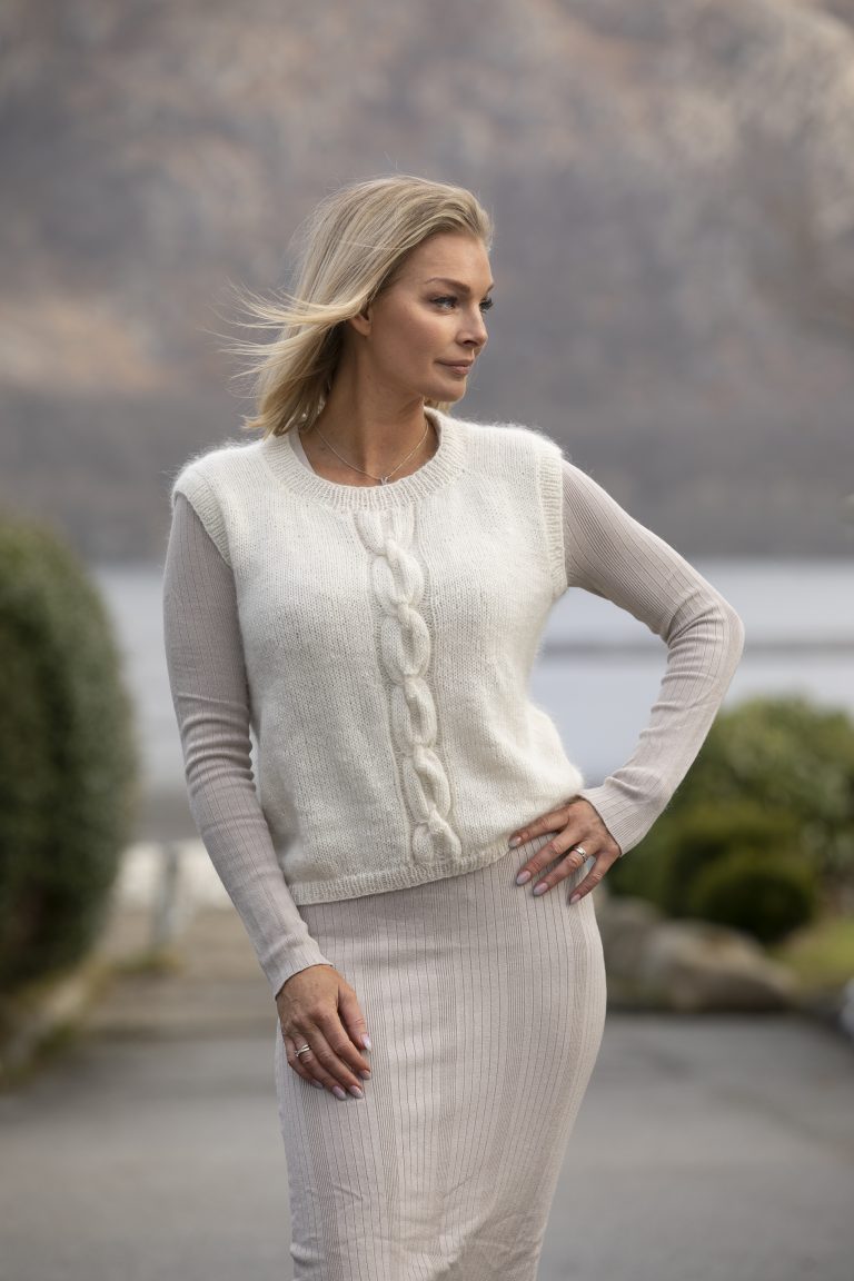 Product image for ALYSSA VEST 2212-7