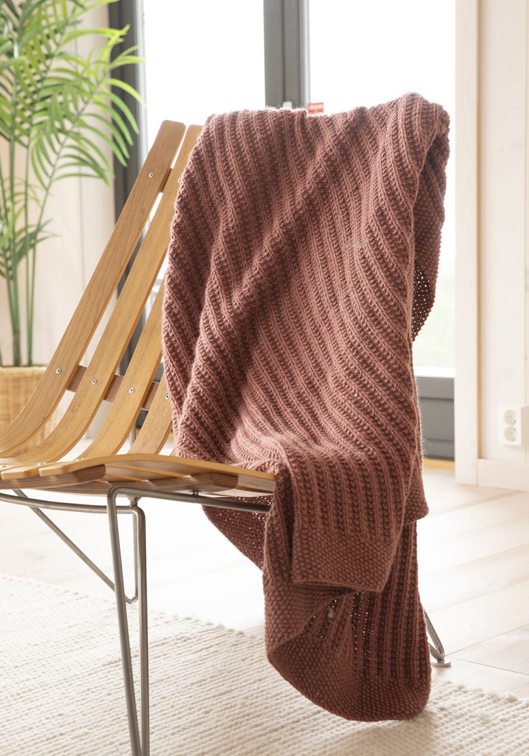 Product image for LEIA TEPPE 2427-6