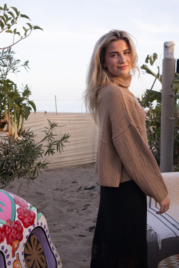 CAMELIA GENSER 07-04 - Bilde 5