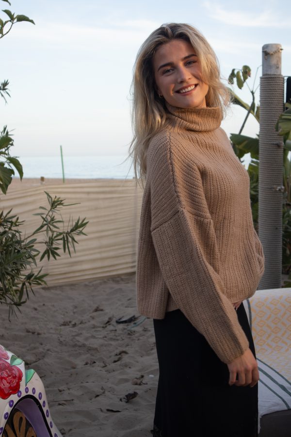CAMELIA GENSER 07-04 - Bilde 6